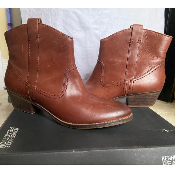 Brown Booties - Picture 3 of 4